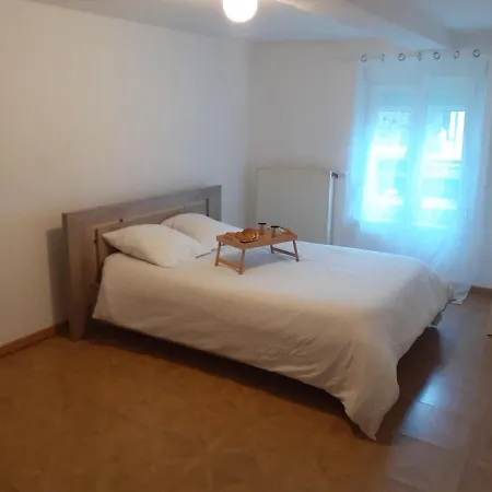 Offre Speciale Vacances بيت للعطل Maubert-Fontaine